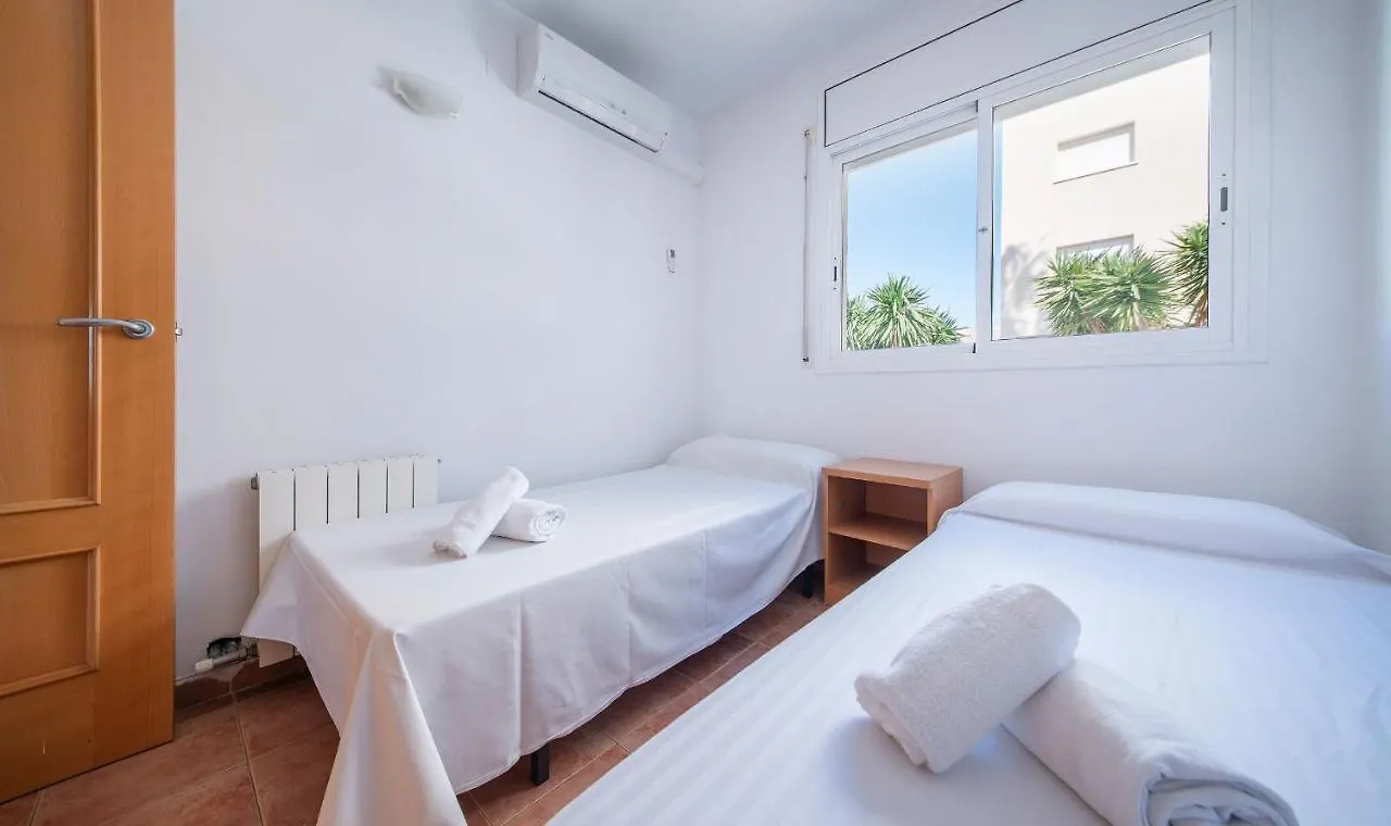 R140 Manila Resort Jardin Calafell 0*,  Spain